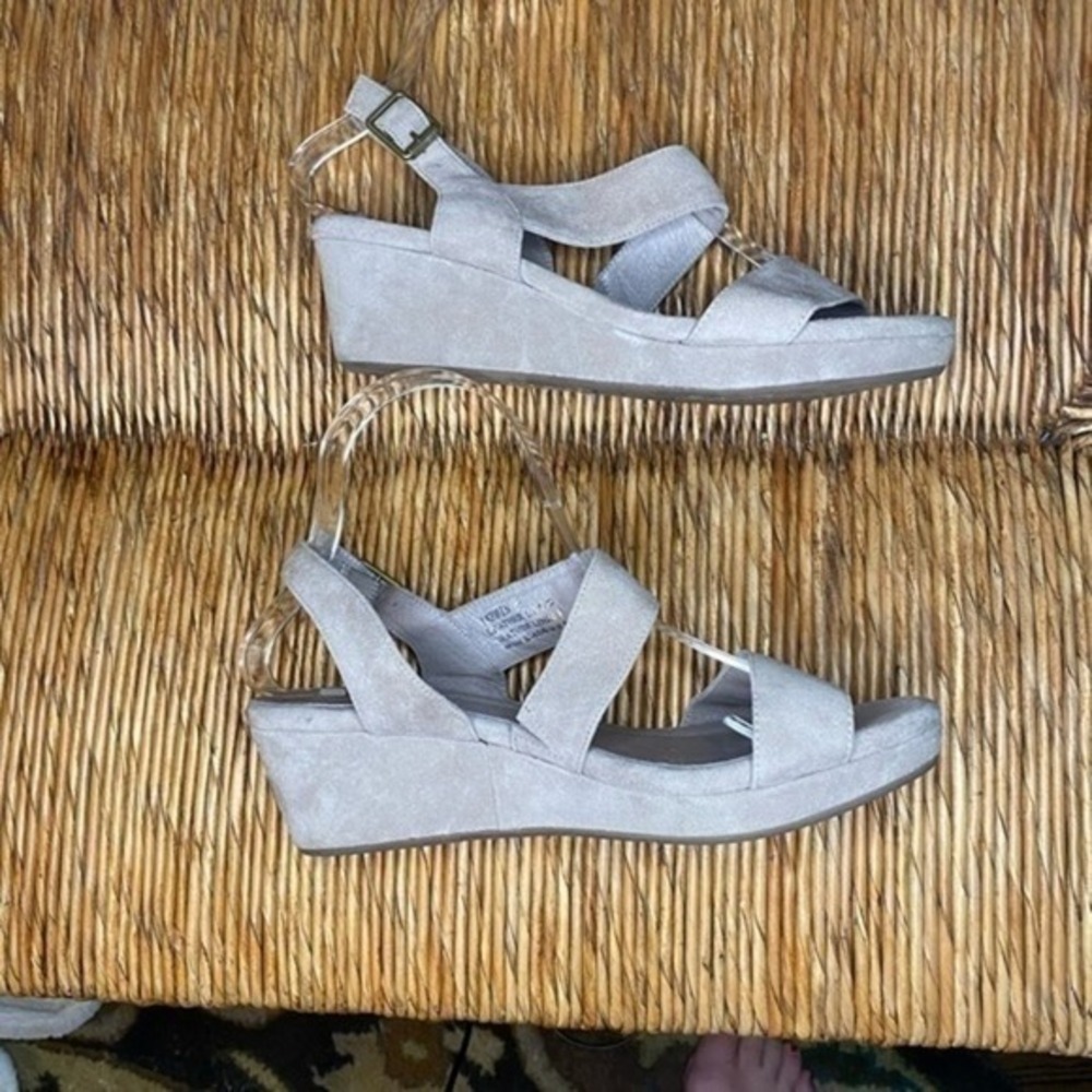 Chocolat Blu Light Gray Suede Crisscross Wedge Sandals
